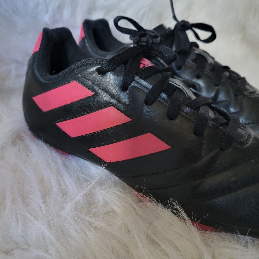 Adidas FV2895 Goletto Soccer Cleats Shoes Black Hot Pink youth big kids Size 4.5 - Picture 6 of 16